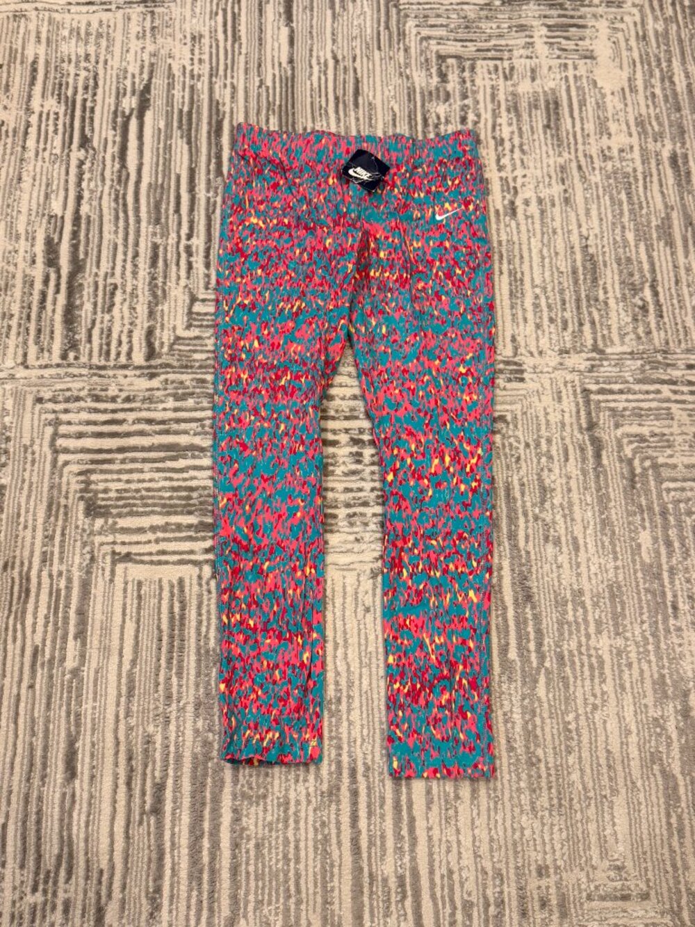 NEW Nike girls XL pink/teal/red/yellow leggings Retails $50